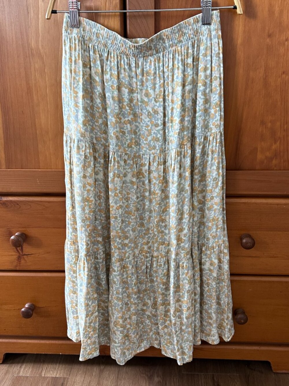 Cute Floral Tiered Midi Skirt